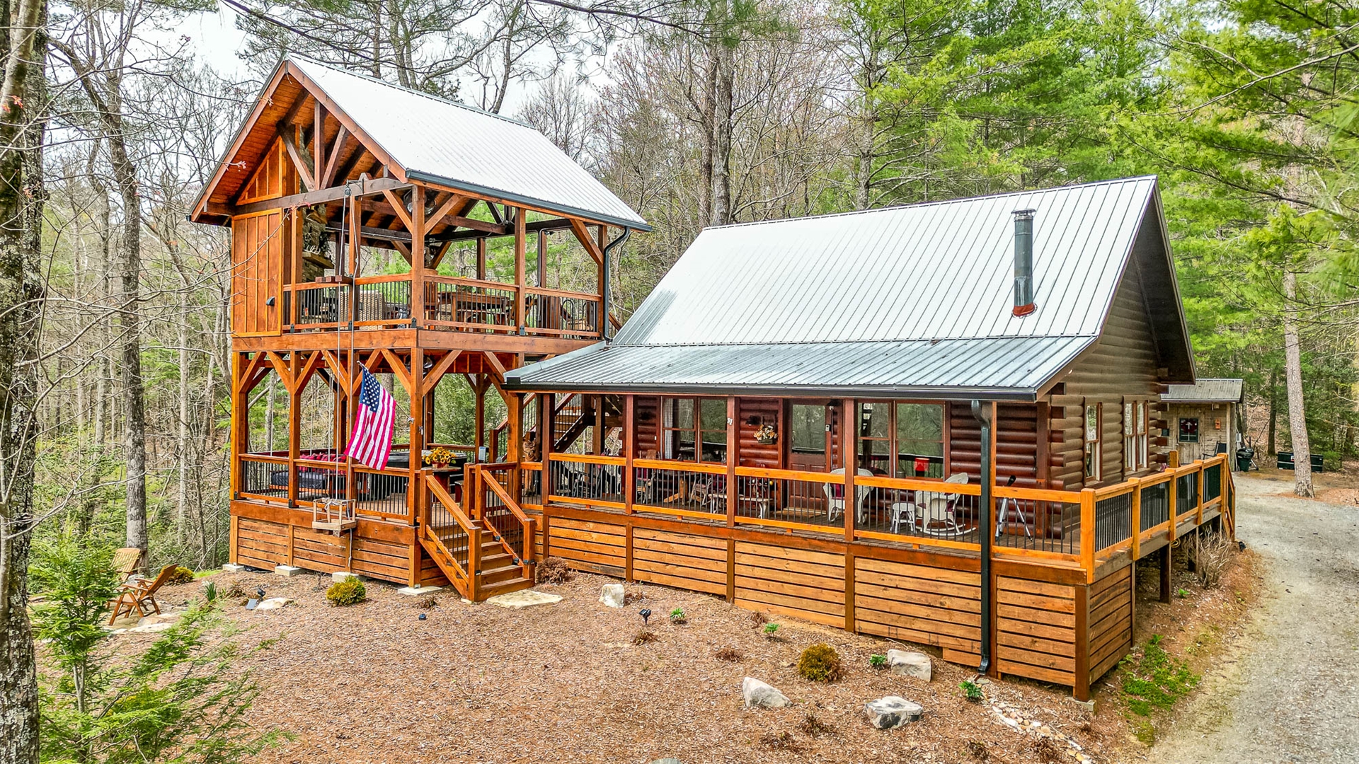 Three Loves Cabin 
